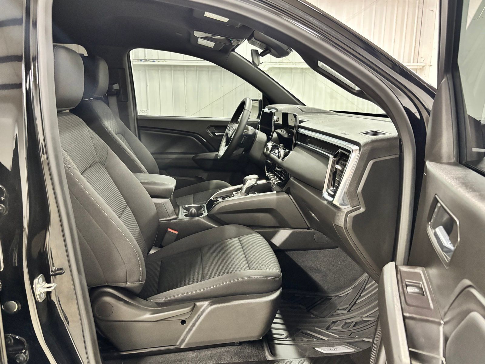Used 2026 GMC Canyon Elevation RWD image 22