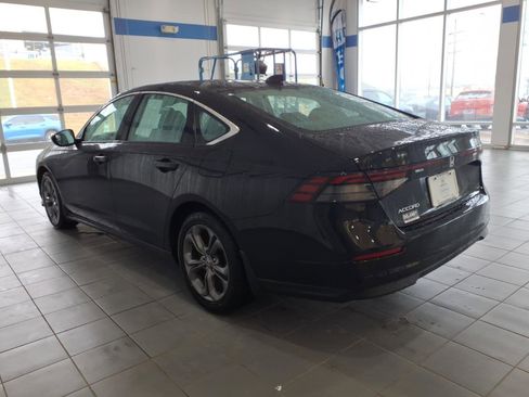 Certified 2023 Honda Accord EX image 7