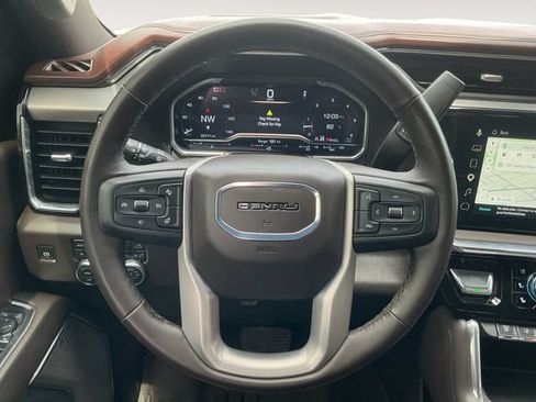 Used 2025 GMC Sierra 3500 Denali w/ Denali Reserve Package AWD/4WD image 12