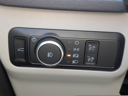 New 2026 Ford Escape Platinum w/ Premium Technology Package image 28