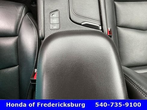 Used 2018 Cadillac XT5 Luxury w/ LPO, Wheel Lock Package AWD/4WD image 41