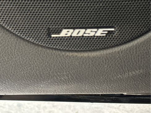 Used 2004 Chevrolet SSR w/ Preferred Equipment Group image 19