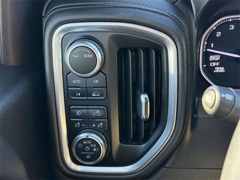 Used 2021 GMC Sierra 1500 SLT w/ SLT Premium Plus Package image 18