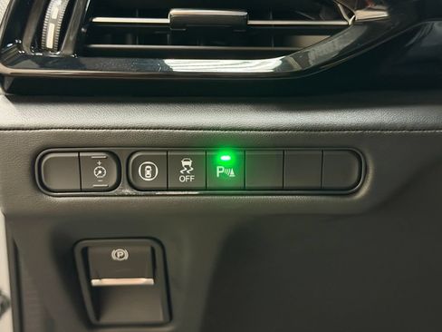 Used 2024 Acura MDX FWD w/ Technology Package image 18