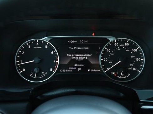 Certified 2025 Nissan Pathfinder SV w/ SV Premium Package FWD image 14