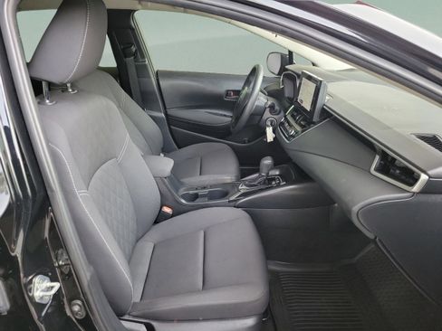 Used 2023 Toyota Corolla LE image 8