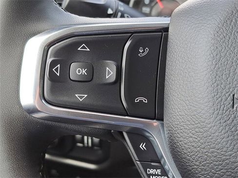 Used 2025 RAM 1500 Laramie image 19