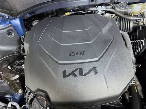 Used 2025 Kia Telluride EX w/ EX Captain's Chair Package FWD image 43