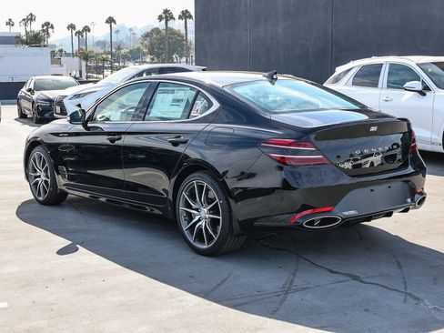 New 2026 Genesis G70 2.5T image 6