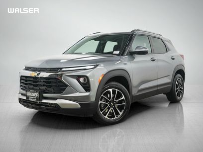 Used 2025 Chevrolet TrailBlazer LT w/ Convenience Package