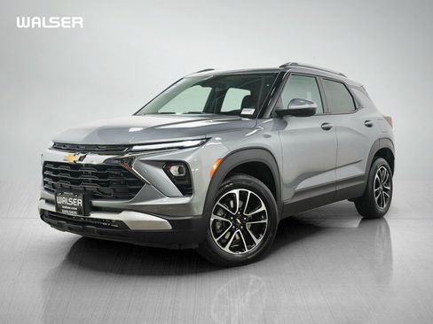 Used 2025 Chevrolet TrailBlazer LT w/ Convenience Package AWD/4WD image 1
