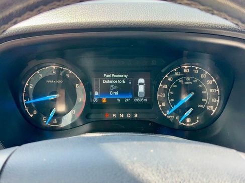 Used 2019 Ford Ranger XLT w/ Equipment Group 301A Mid image 18