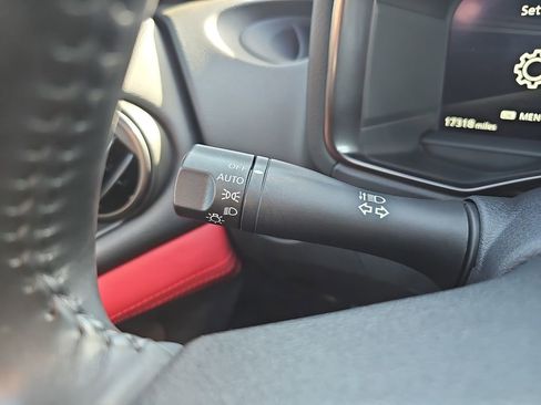 Used 2024 Nissan Z Performance w/ Floor Mat Package image 28