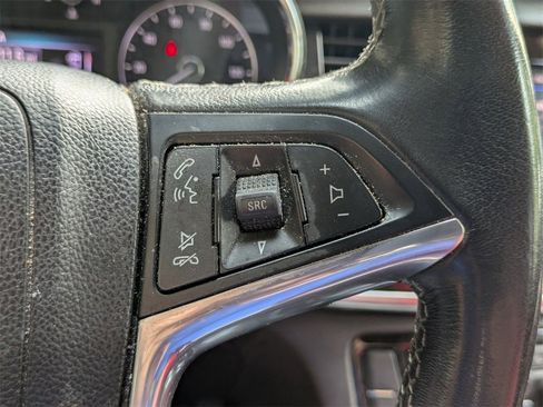 Certified 2022 Buick Encore Preferred w/ Safety Package image 16