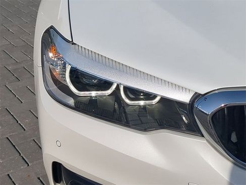 Used 2018 BMW 540i image 11