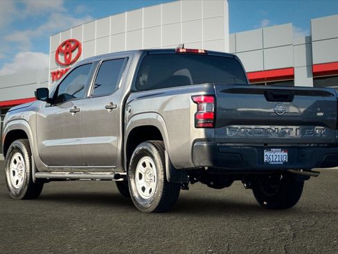 Used 2023 Nissan Frontier S image 5