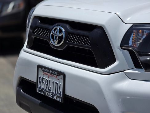 Used 2014 Toyota Tacoma 4x4 Double Cab image 7