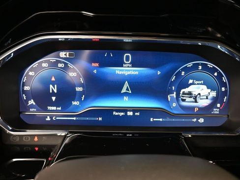 Used 2025 Chevrolet Silverado 1500 ZR2 w/ Technology Package image 38