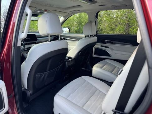 Used 2023 Kia Telluride SX Prestige AWD/4WD image 14