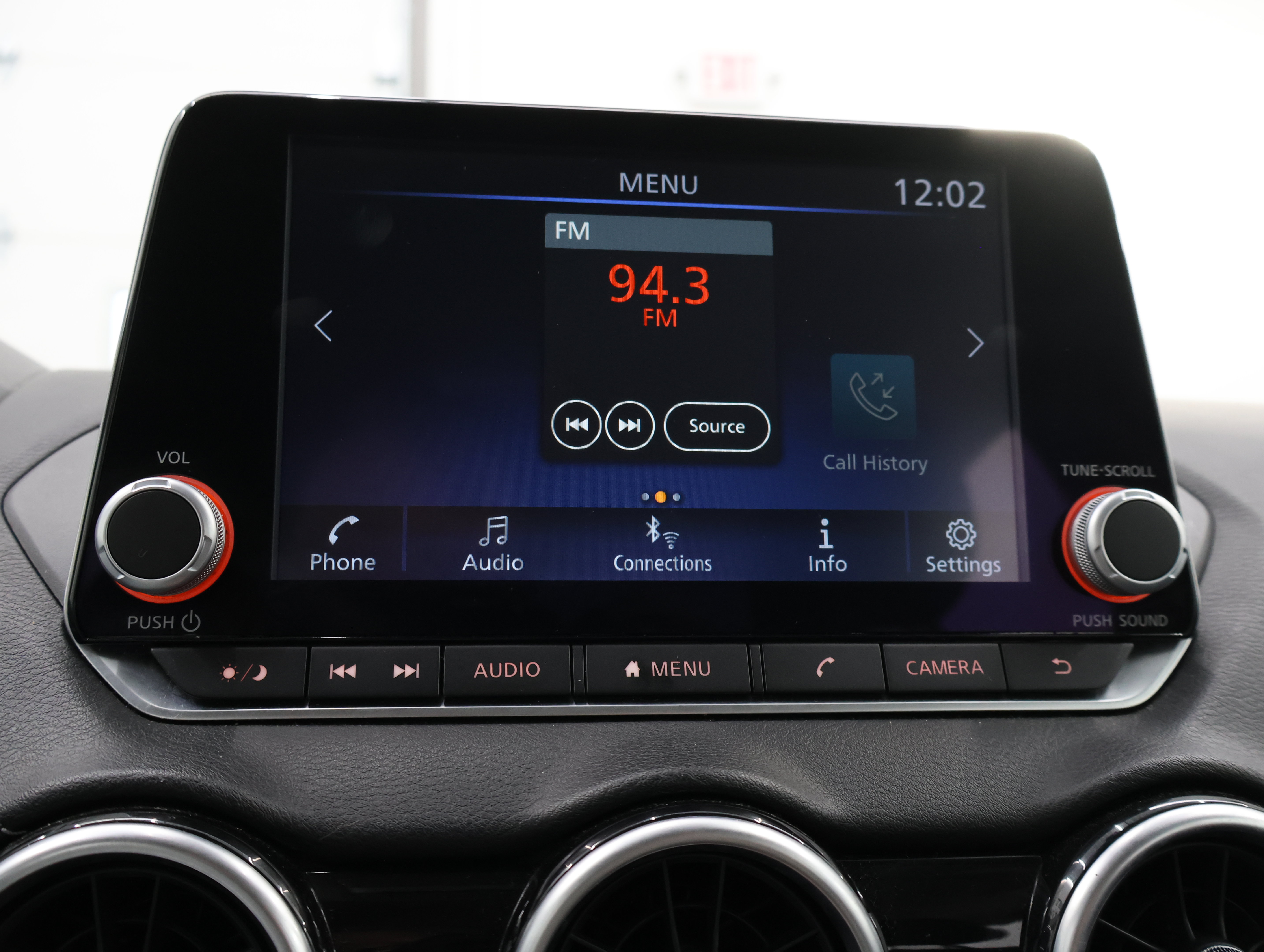 Used 2024 Nissan Sentra SV FWD image 44