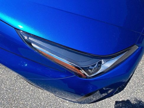 Used 2021 Toyota Prius L Eco image 10