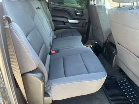 Used 2018 Chevrolet Silverado 1500 LT w/ LT Eassist Package image 18