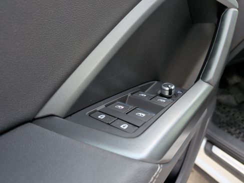 Used 2022 Audi Q3 2.0T Premium Plus w/ Premium Plus Package image 15