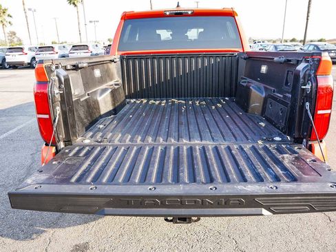 Used 2024 Toyota Tacoma TRD Off-Road image 27