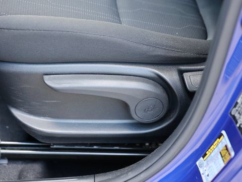 Certified 2023 Hyundai Venue SE FWD image 14