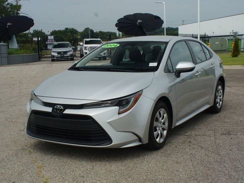 Used 2024 Toyota Corolla LE FWD image 22