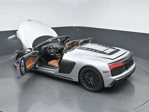 Used 2021 Audi R8 V10 performance image 55