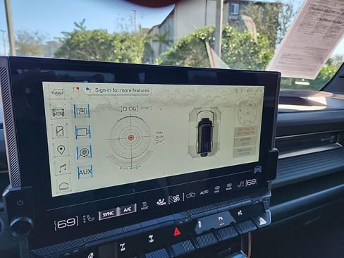 Used 2024 GMC Hummer EV 3X w/ Extreme Off-Road Package image 32