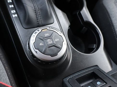 Used 2023 Ford Bronco Big Bend image 15