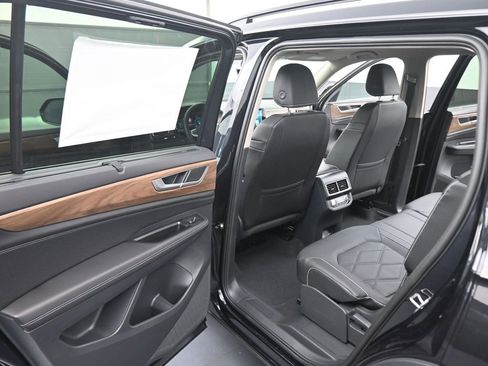 New 2026 Volkswagen Atlas SE AWD/4WD image 39