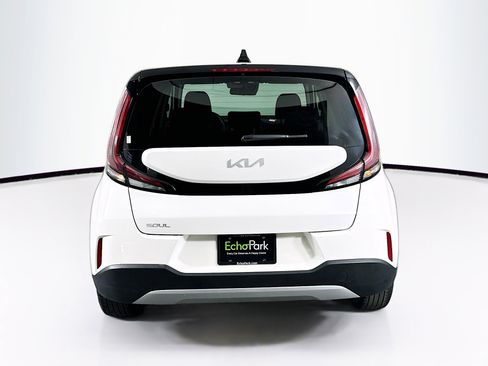 Used 2024 Kia Soul LX w/ Option Group 015 image 7