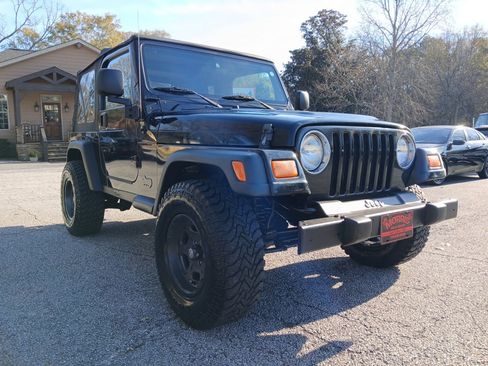 Used 2006 Jeep Wrangler X image 4