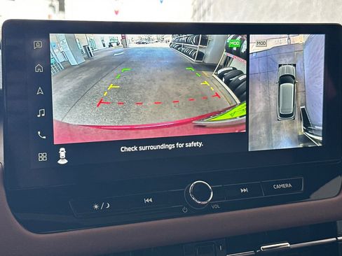 New 2025 Mitsubishi Outlander SEL image 18