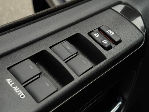 Certified 2024 Toyota 4Runner TRD Off-Road Premium w/ Off Road Premium Plus Package AWD/4WD image 11