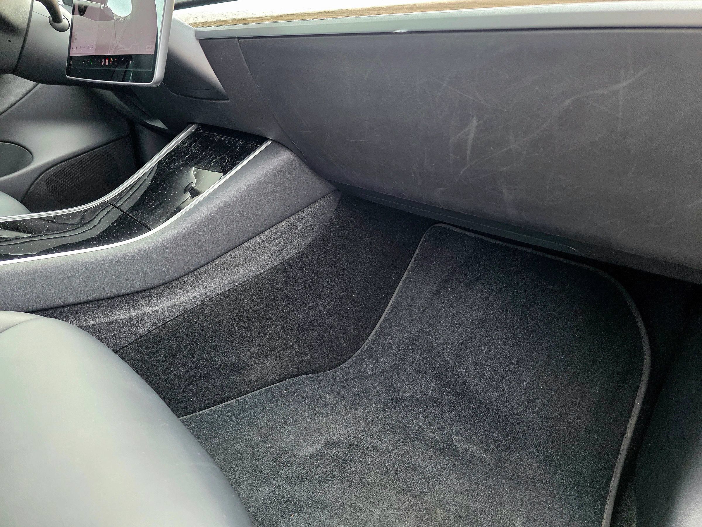 Used 2018 Tesla Model 3 Long Range RWD image 49