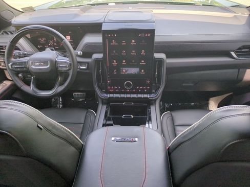 Used 2026 GMC Yukon XL AT4 Ultimate w/ LPO, Floor Liner Package AWD/4WD image 20
