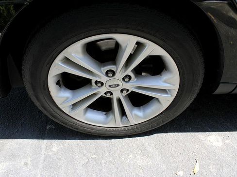 Used 2014 Ford Taurus SEL w/ Equipment Group 201A image 20