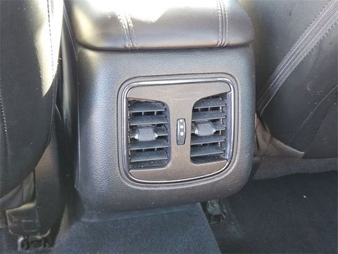 Used 2015 Chrysler 200 S w/ Comfort Group image 21