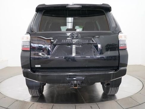 Used 2024 Toyota 4Runner SR5 Premium w/ Moonroof Package AWD/4WD image 5