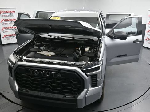 Used 2023 Toyota Tundra SR5 AWD/4WD image 40