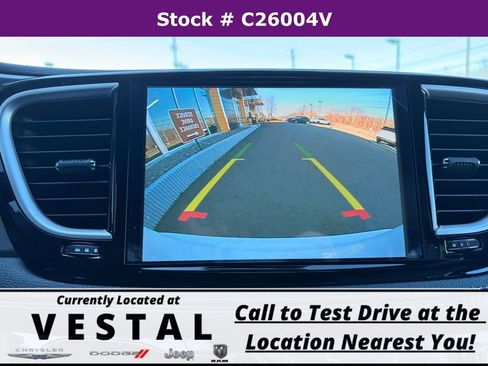 New 2026 Chrysler Pacifica Select image 19