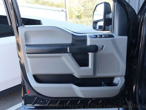 Used 2020 Ford F250 XL w/ Power Equipment Group image 13