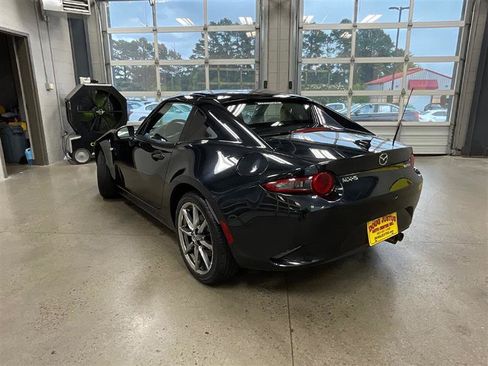 Used 2022 MAZDA MX-5 Miata RF Grand Touring RWD image 3