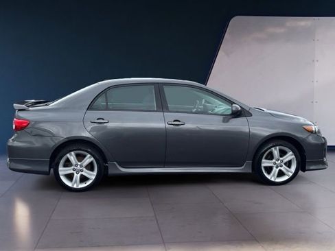 Used 2013 Toyota Corolla S w/ Premium Pkg image 6