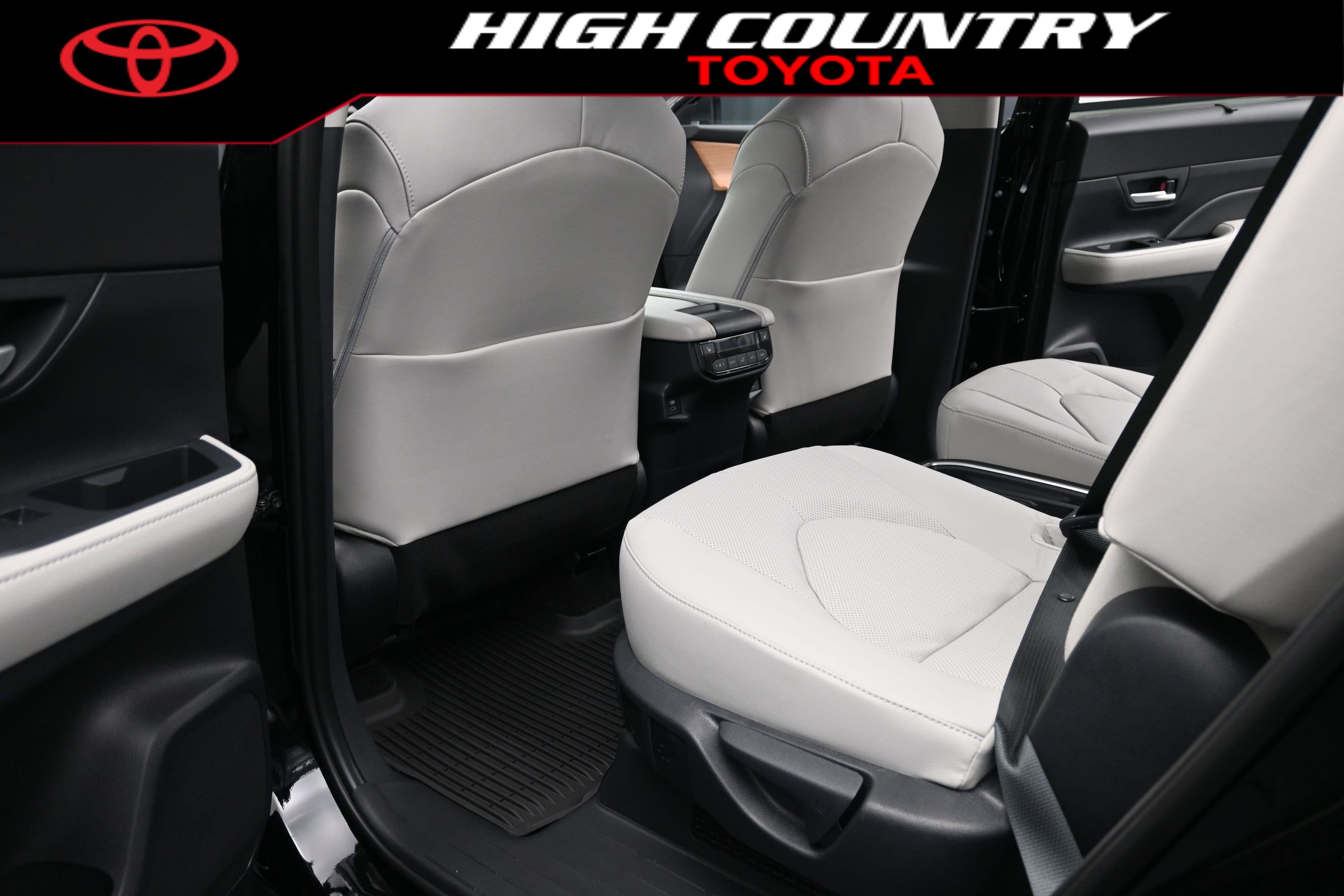 New 2026 Toyota Grand Highlander AWD Hybrid image 13