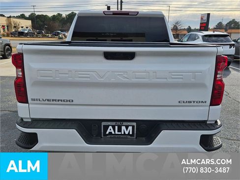 Used 2024 Chevrolet Silverado 1500 Custom image 10